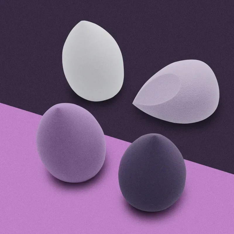 Beauty Blender In Makeup - Éponge de maquillage pour fond de