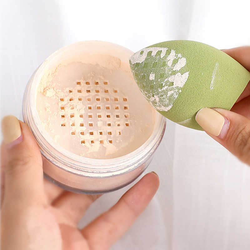Éponges de maquillage pour fon - Beauty Blender In Makeup avis et prix