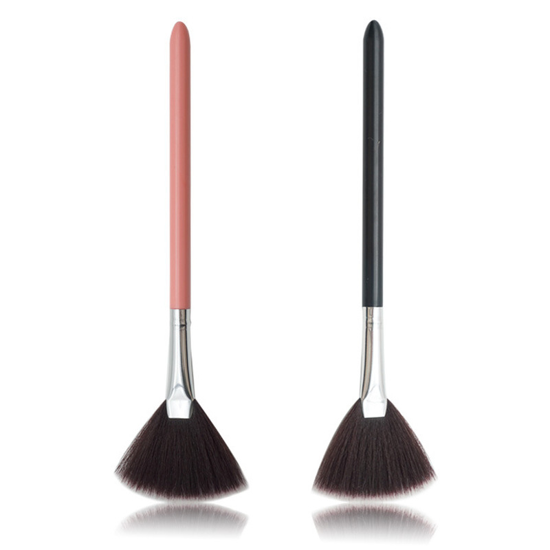 Brosse de maquillage en forme  - Beauty Makeup Outlet avis et prix
